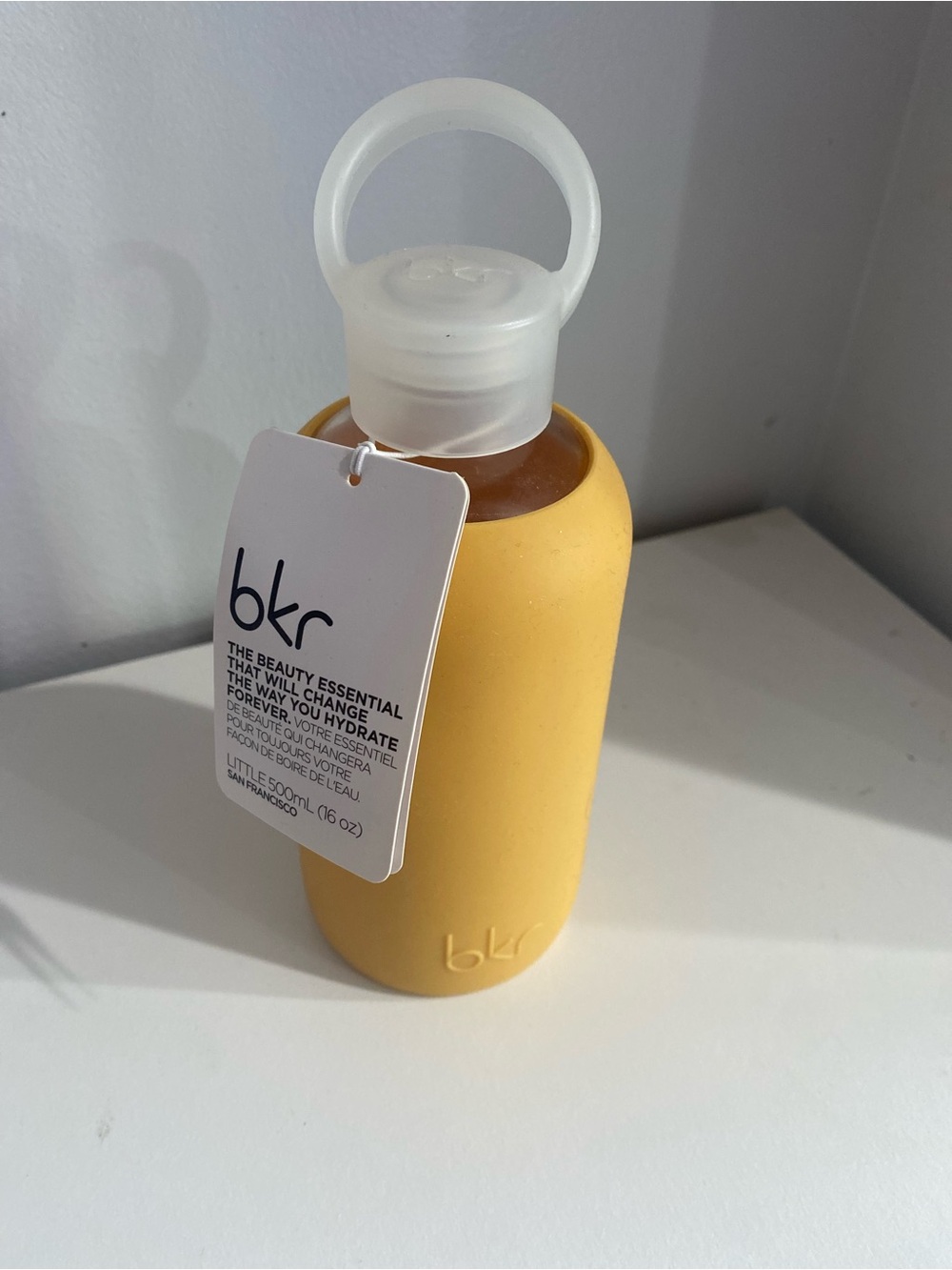 bkr 500ml (16oz) Yellow Silicone Sleeve Bottle with White Loop Cap
